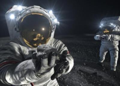 لباس فضایی نو ناسا برای سفر به ماه به وسیله دو شرکت خصوصی طراحی می گردد